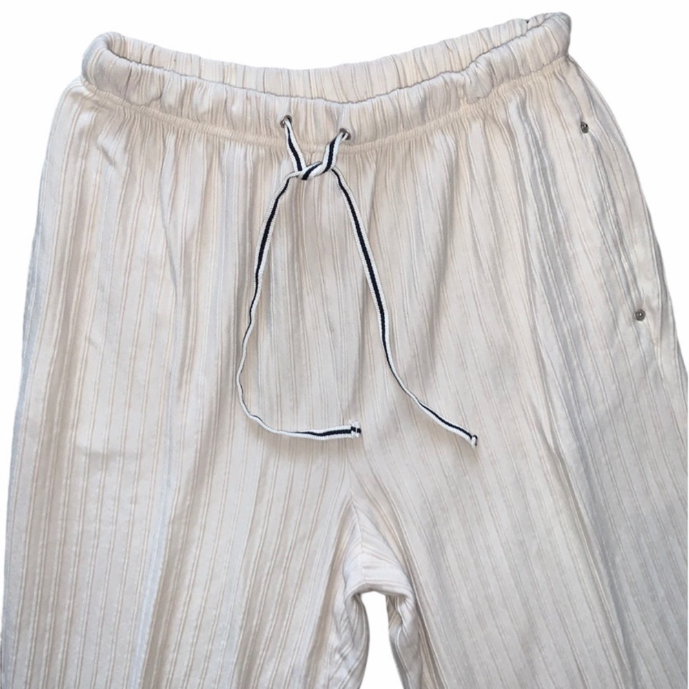 Cream Knit Ribbed Sweatpants - Picture 2 of 2